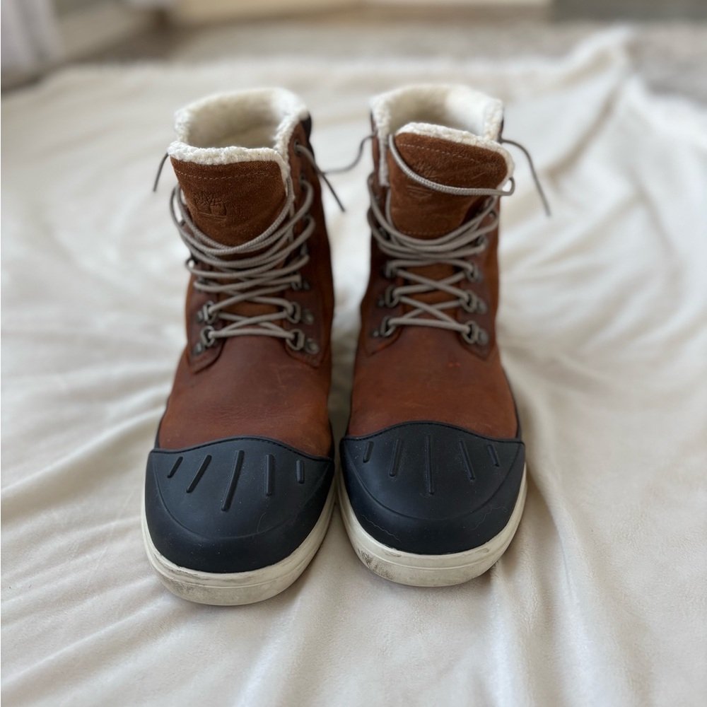 Men’s Timberland Ashwood Park Boot, Size 10.5